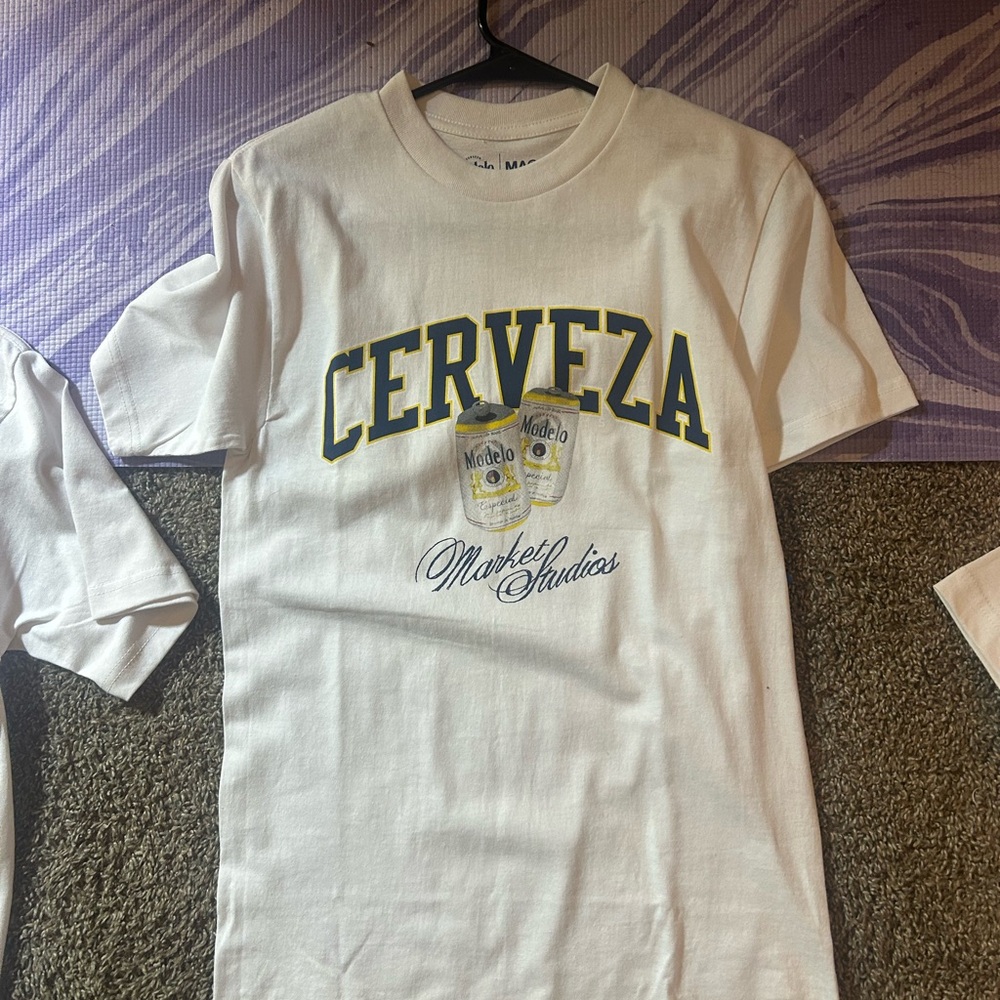 Cerveza Graphic White Tee